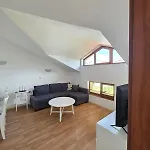 Balcony And Mountain View 7 Min Walk To Gondola Bansko