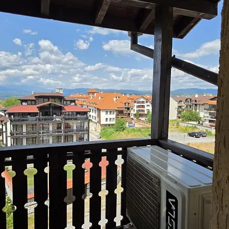 דירה Balcony And Mountain View 7 Min Walk To Gondola *
